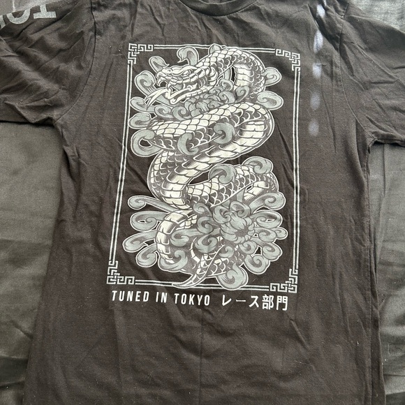 Black Graphic T-Shirt - Picture 1 of 3